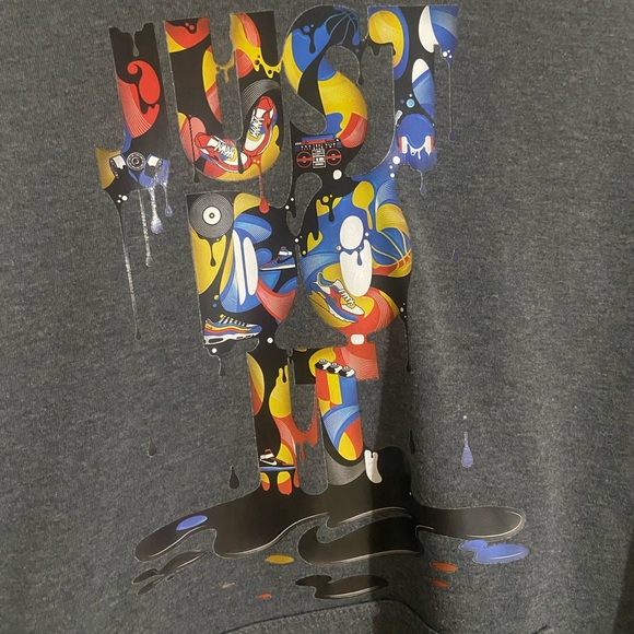 NIKE Grey Hoodie - Picture 2 of 3